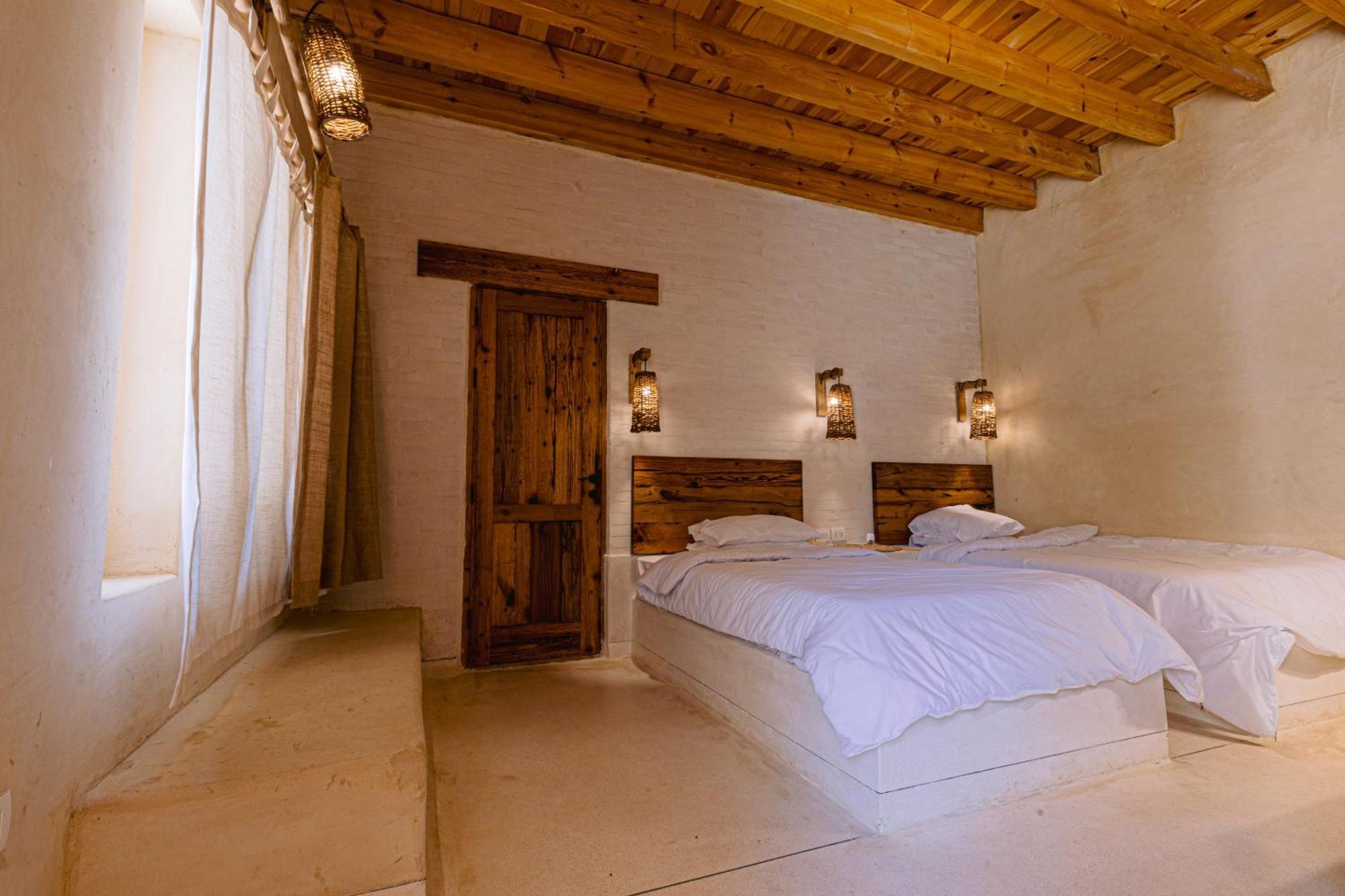Tzila Lodge Al Fayyūm Extérieur photo